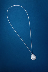A Drop of Inari, Necklace L Drop